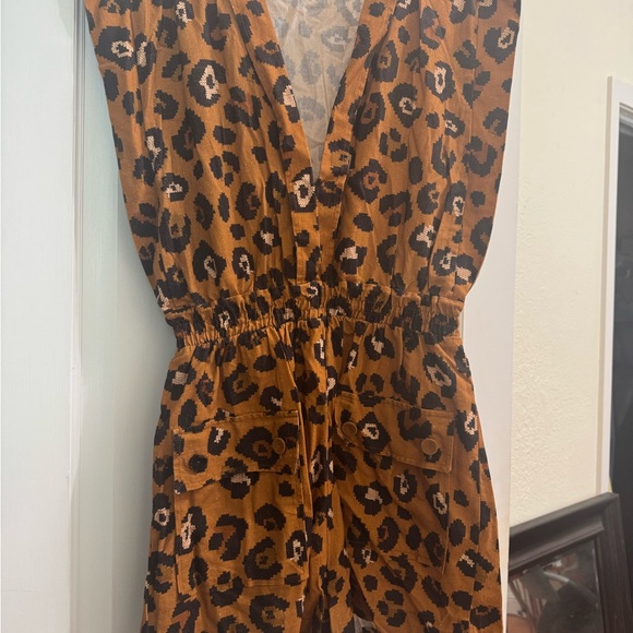 Farm Rio Romper - Picture 2 of 4